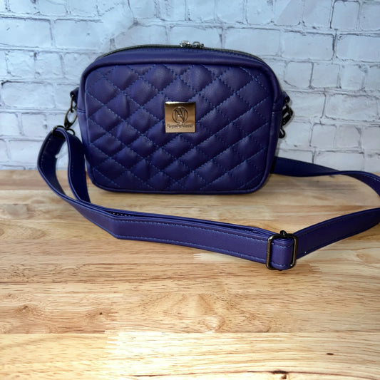 Handmade Machine quilted crossbody handbag